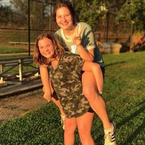 Meet your Posher, Alyssa